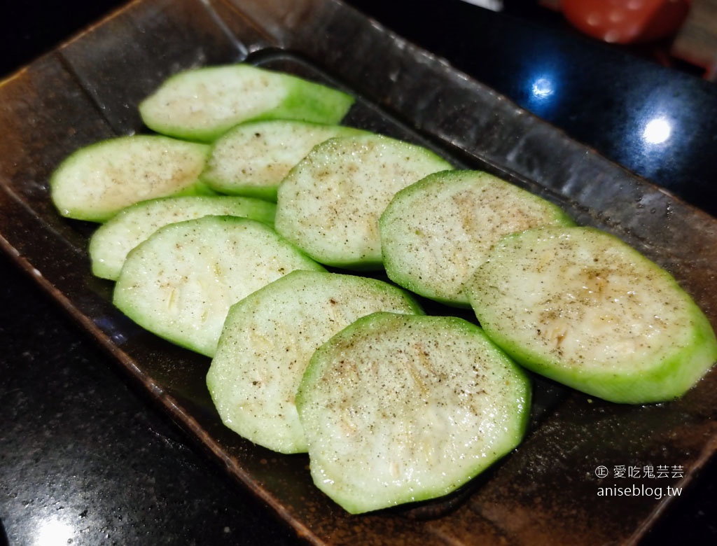 碳佐麻里高雄美術館旗艦店，來自台南的超人氣燒肉店