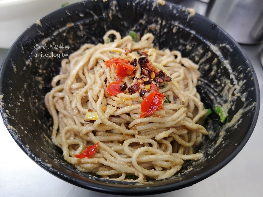 智光乾拌麵，滷味是招牌必點，中和四號公園超人氣美食(姊姊食記)