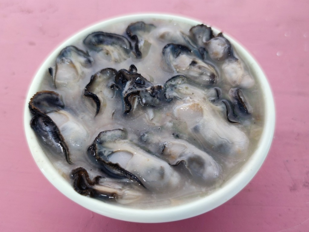 澎湖海洋牧場 | 牡蠣、鹹粥吃到飽，還可釣花枝、海鱺魚😍 (文末夜釣小管)
