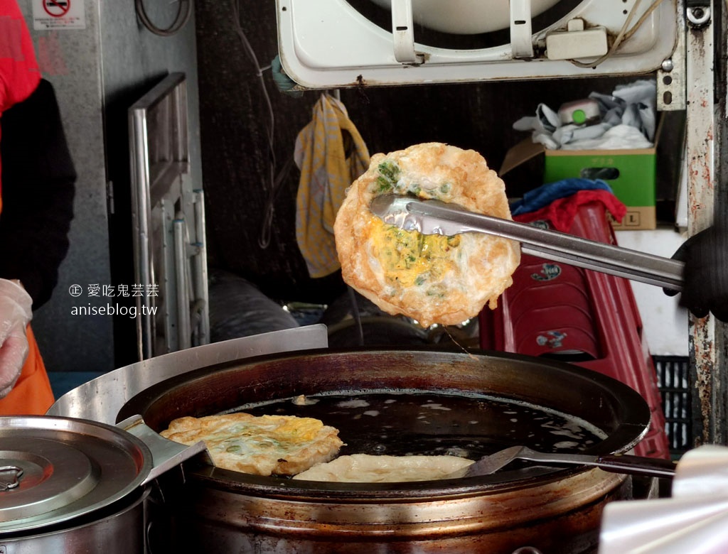 冬山金珠蔥油餅，酥香Q彈的美味小吃