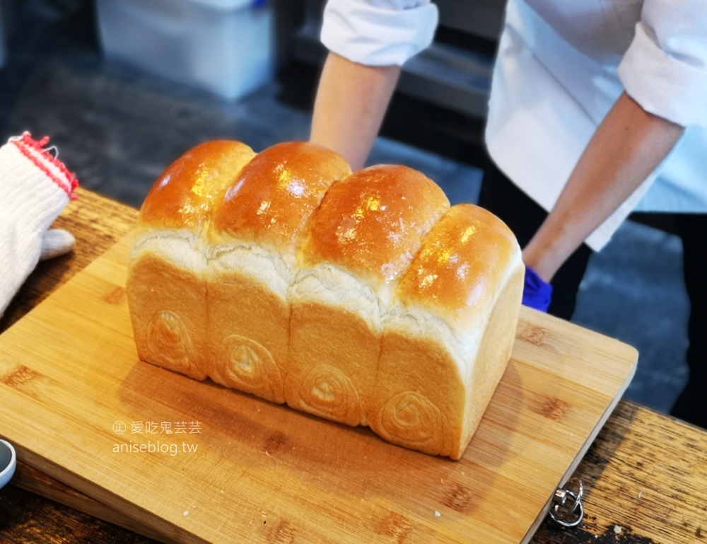 吐司研究所，隱藏巷弄間的烘焙店，捷運信義安和站美食(姊姊食記)