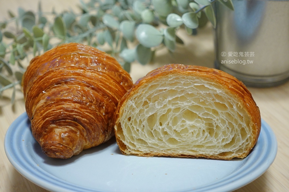 Purebread Bakery，酸麵包、可頌、歐式麵包，捷運大安站美食(姊姊食記)