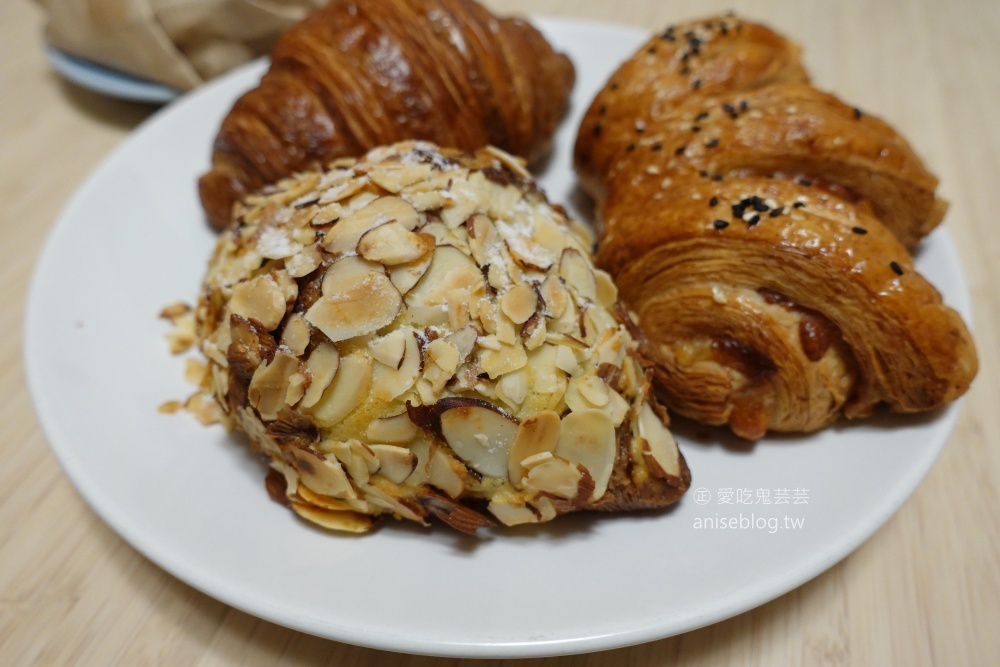 Purebread Bakery，酸麵包、可頌、歐式麵包，捷運大安站美食(姊姊食記)