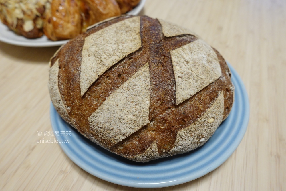 Purebread Bakery，酸麵包、可頌、歐式麵包，捷運大安站美食(姊姊食記)