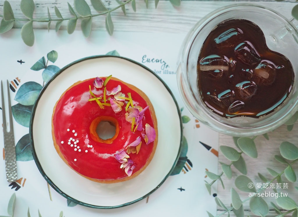 ABCD . A Better Coffee & Doughnut (ABCD甜甜圈)，漂亮又可口的甜甜圈