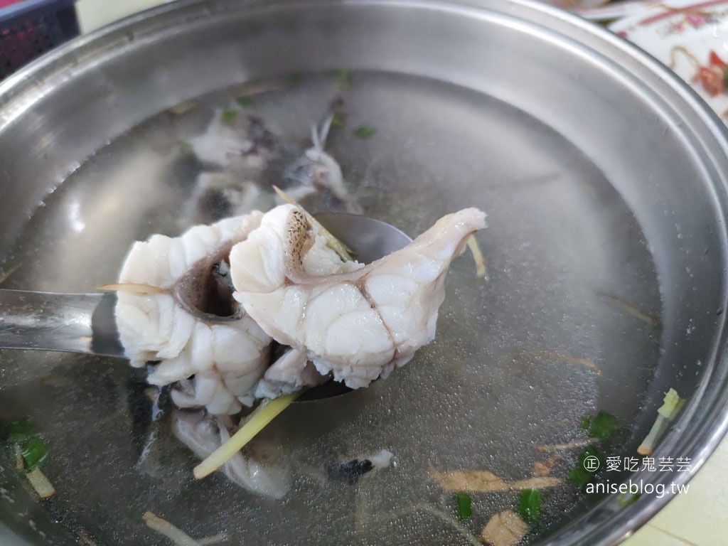 萬里蟹季節到！龜吼漁港、中角灣、金山阿秀海鮮、外木山濱海步道@北海岸半日遊