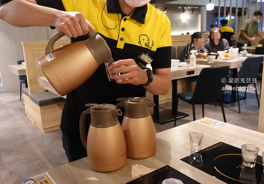 雞湯大叔，內科店開幕囉！內湖也吃得到好鍋 👍