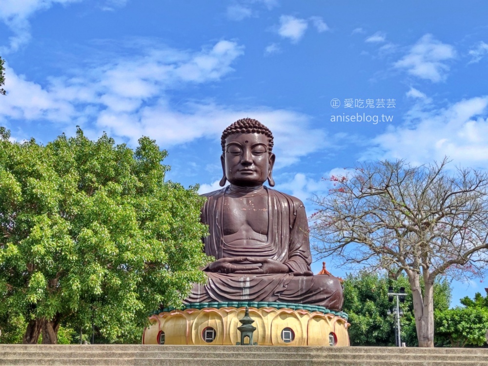 彰化小旅行，八卦山大佛、天空步道、扇形車庫(姊姊遊記)