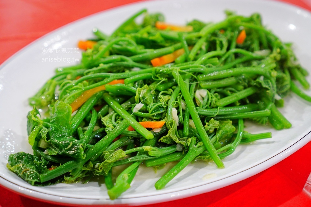 上旺農家樂桶仔雞，雞油蒸蛋超讚！宜蘭冬山美食(姊姊食記)