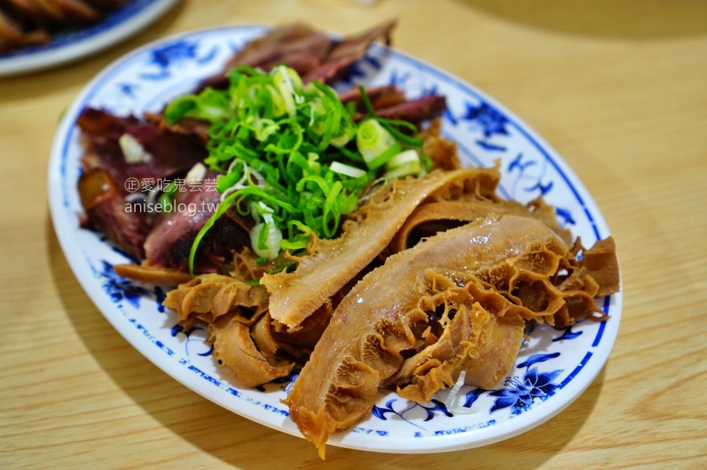 廖家牛肉麵中原街，行天宮站美食(姊姊食記)