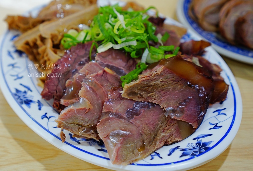 廖家牛肉麵中原街，行天宮站美食(姊姊食記)