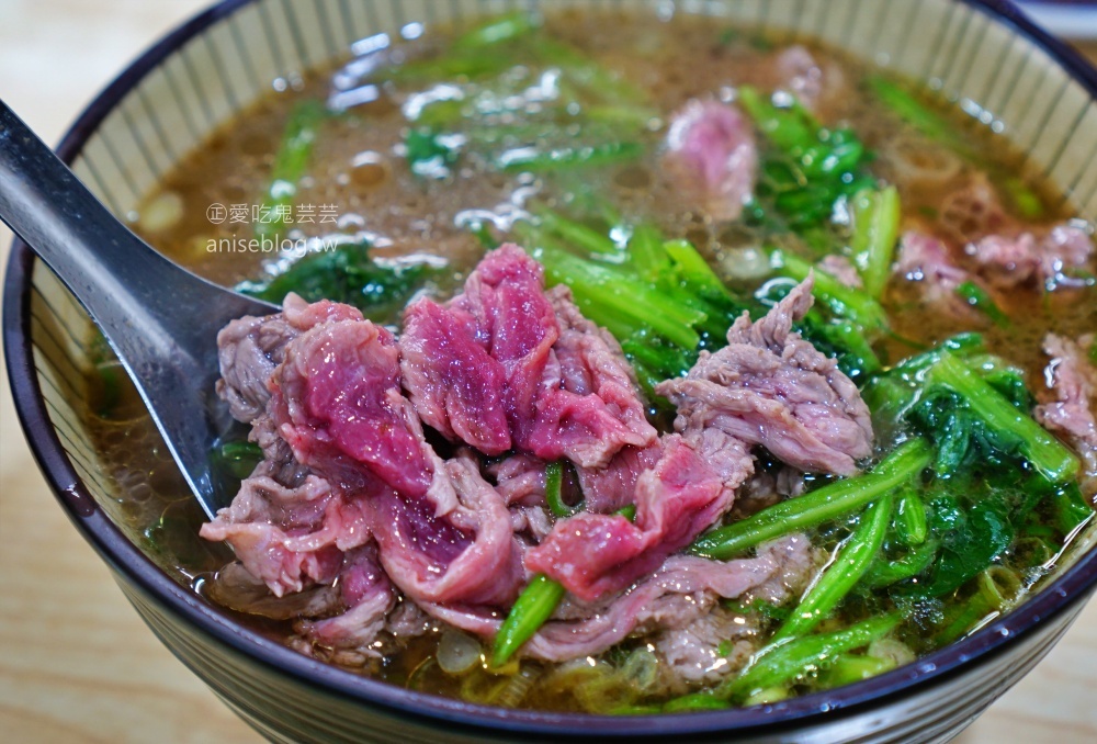 廖家牛肉麵中原街，行天宮站美食(姊姊食記)