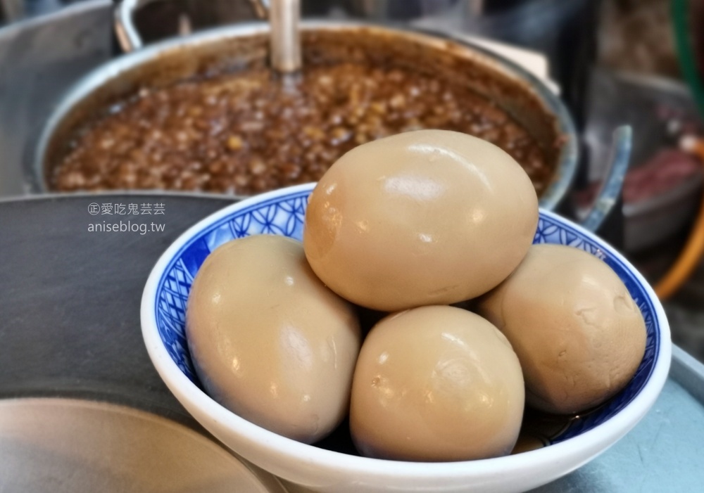 沛對原汁排骨湯，華西街夜市，捷運龍山寺站晚餐宵夜美食(姊姊食記)