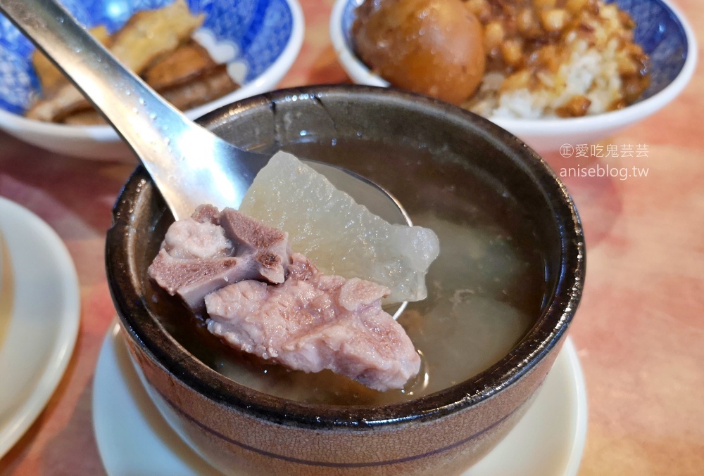 沛對原汁排骨湯，華西街夜市，捷運龍山寺站晚餐宵夜美食(姊姊食記)