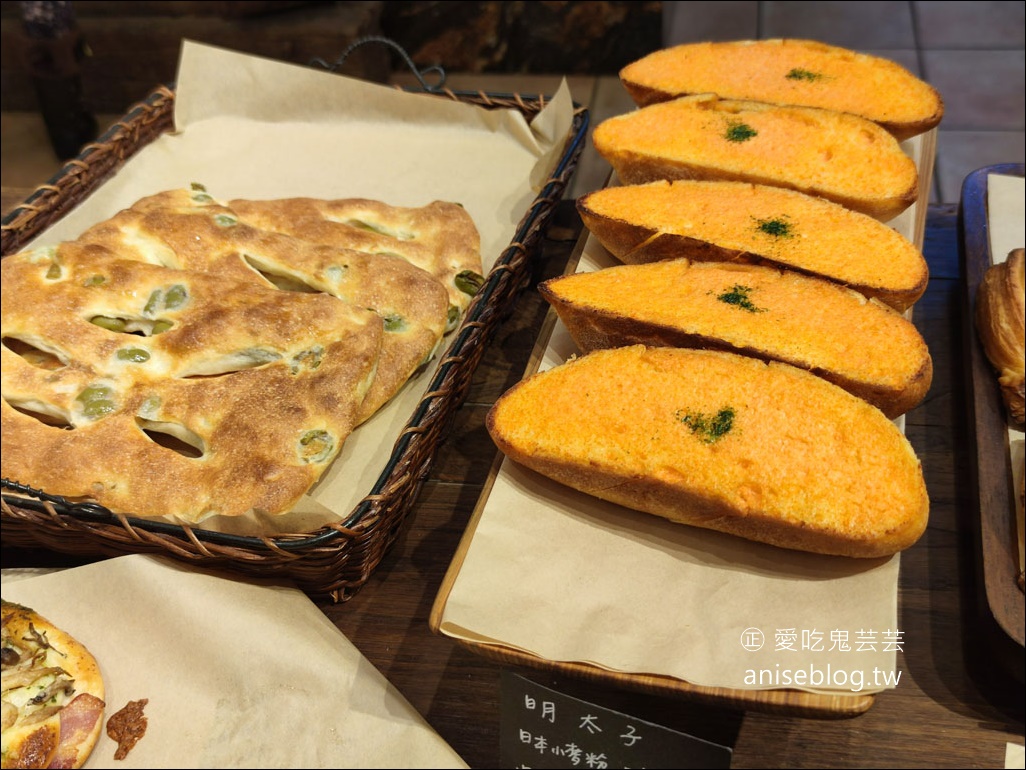 Libreadry 巢屋，東區「藍色招牌」麵包店