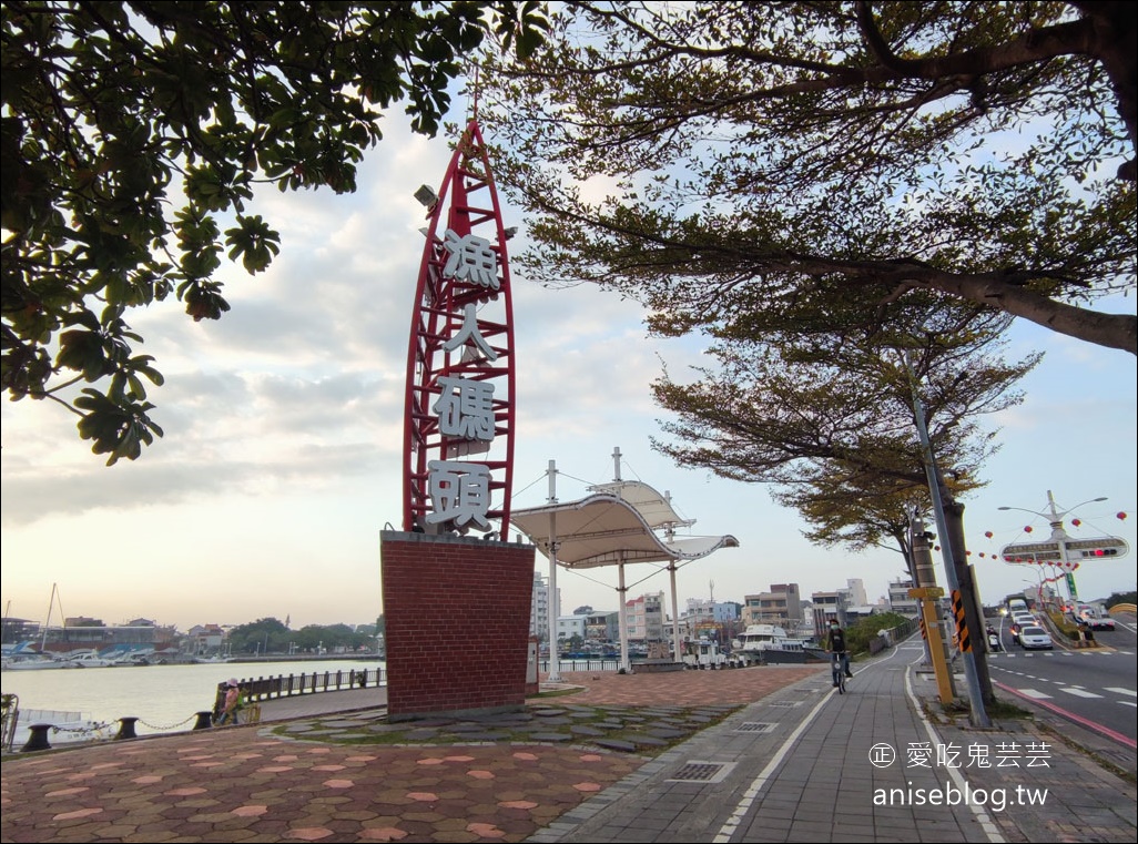 安平運河遊船，全台灣最長的人工運河，微風徐徐賞夜景