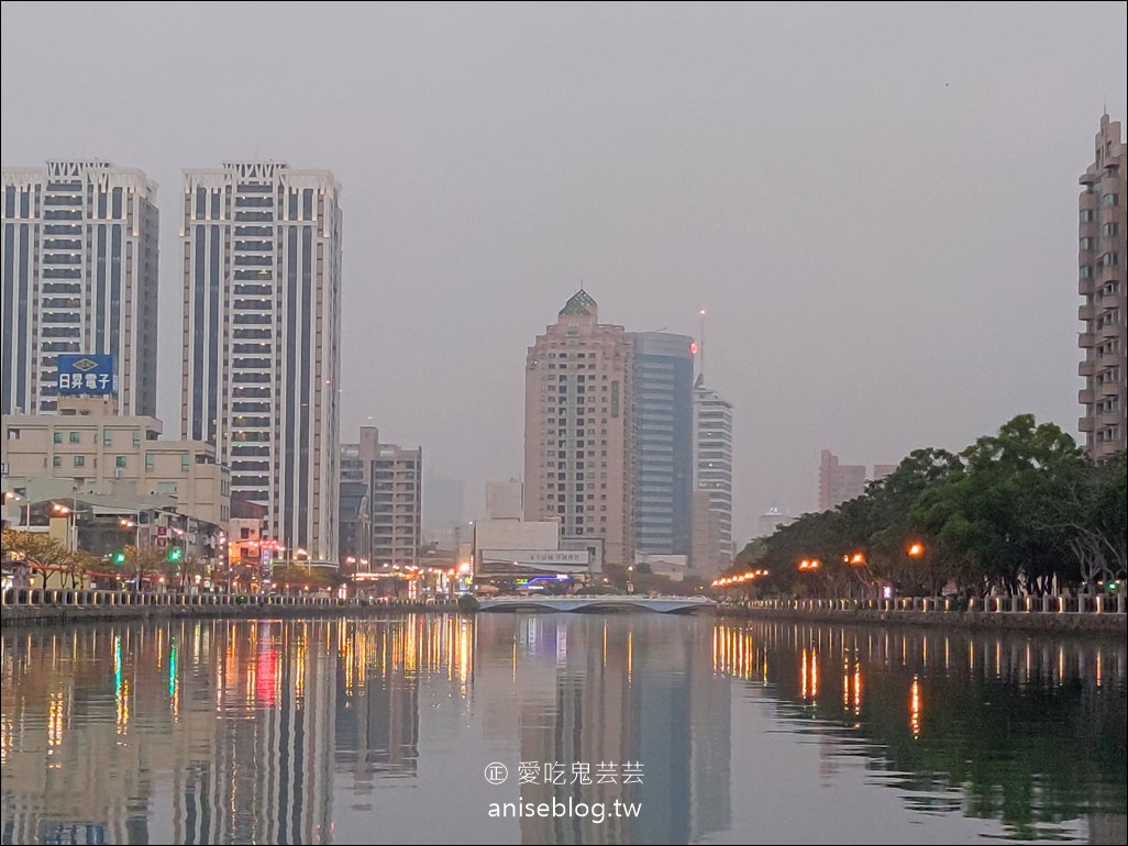 安平運河遊船，全台灣最長的人工運河，微風徐徐賞夜景