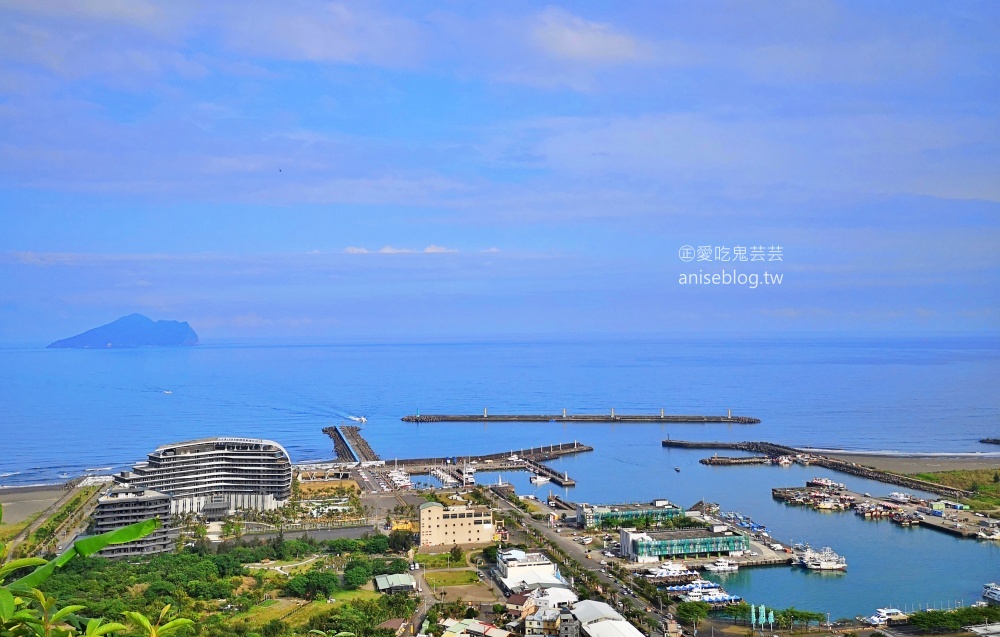 頭城蟾蜍山，俯瞰烏石港無敵海景，遠眺蘭陽平原絕佳視野的宜蘭秘境景點(姊姊遊記)