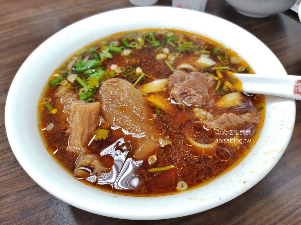 穆記牛肉麵，米其林推薦美食，信義區台北醫學大學(姊姊食記)