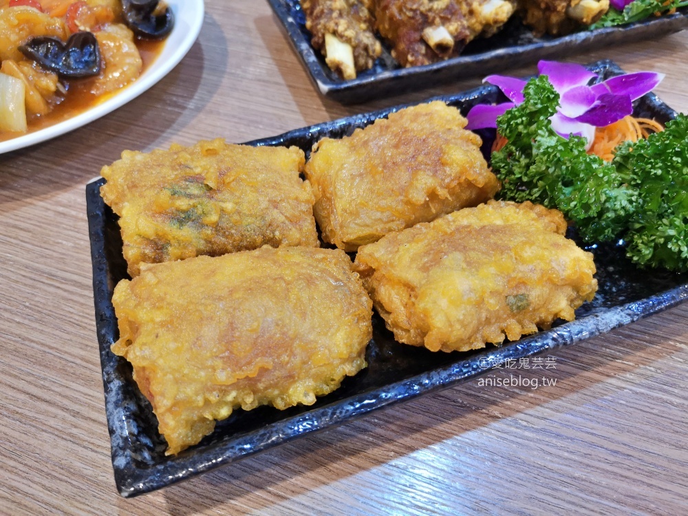 蓬萊台菜餐廳，招牌排骨酥怎麼吃都不膩，北投美食老店(姊姊食記)