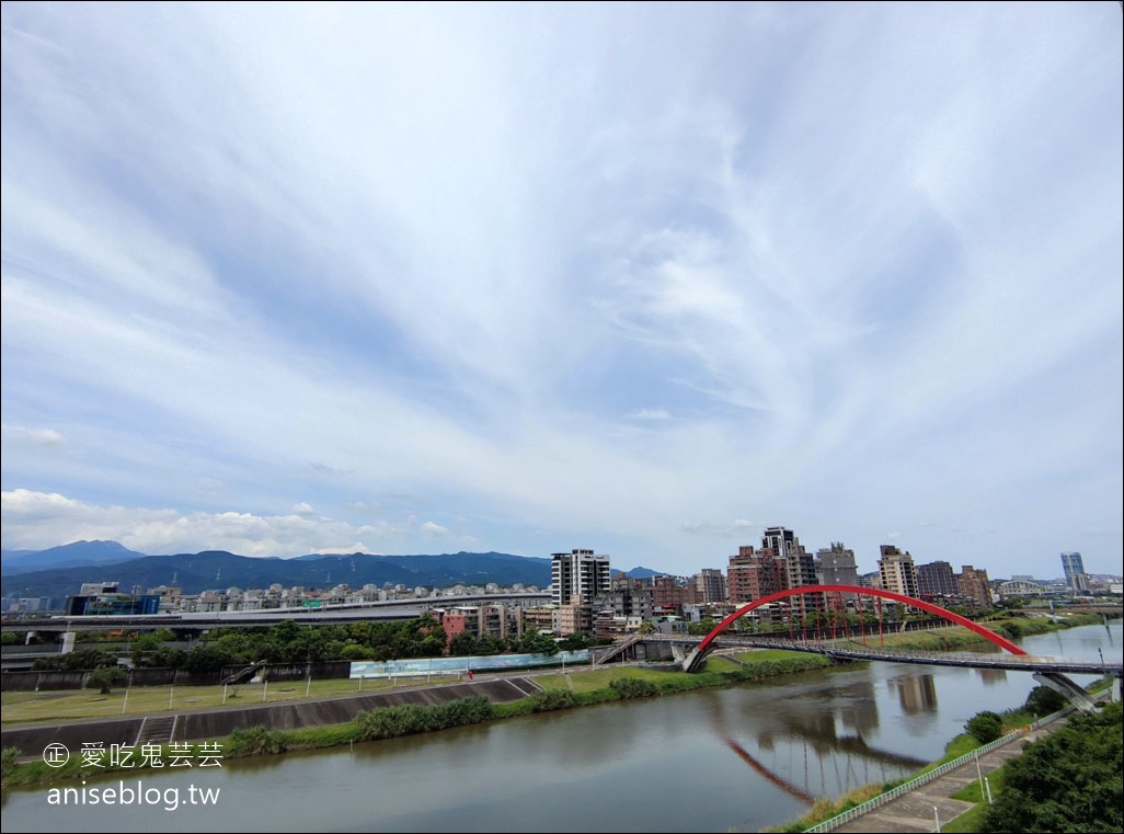 松河璞旅，景觀絕佳的河景防疫旅館，近饒河街