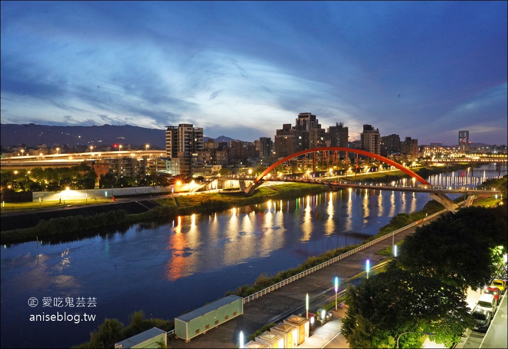 松河璞旅，景觀絕佳的河景防疫旅館，近饒河街