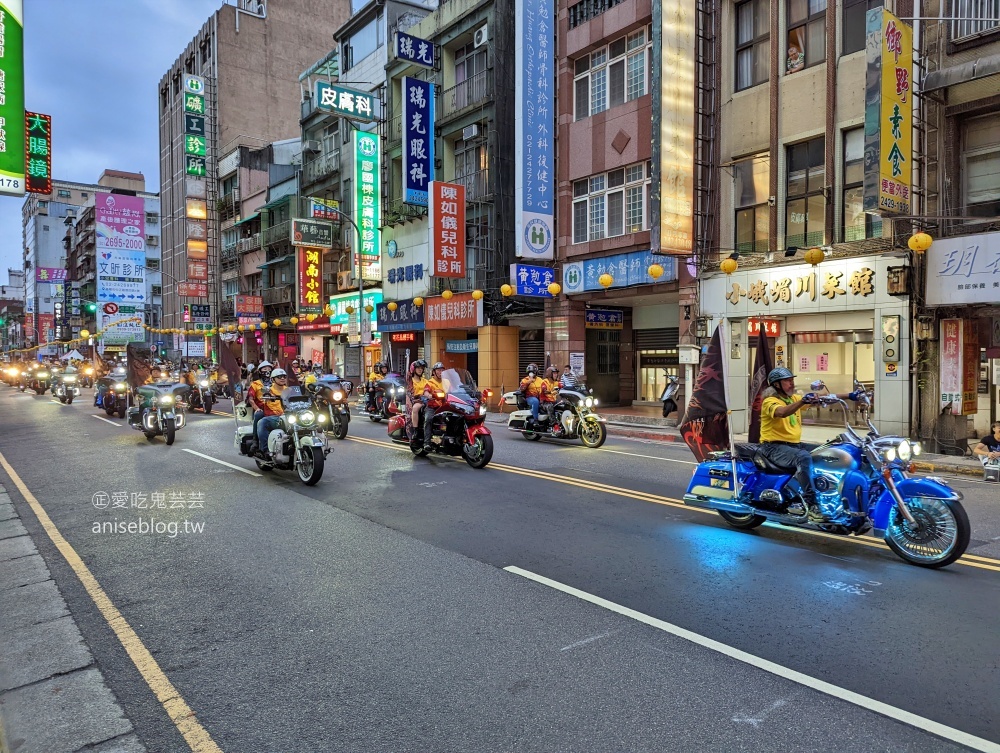 小峨嵋川菜館，基隆在地人的美食口袋名單，文末菜單(姊姊食記)