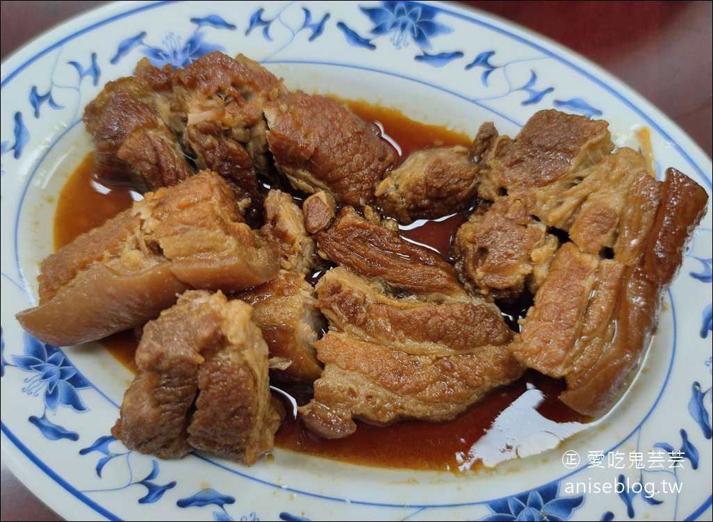 司機俱樂部，台北宵夜場滷肉飯、排骨酥湯