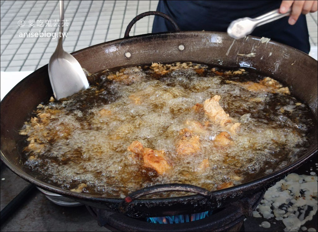 鼎吉炸雞炒飯來台北了！號稱桃園超狂餐車