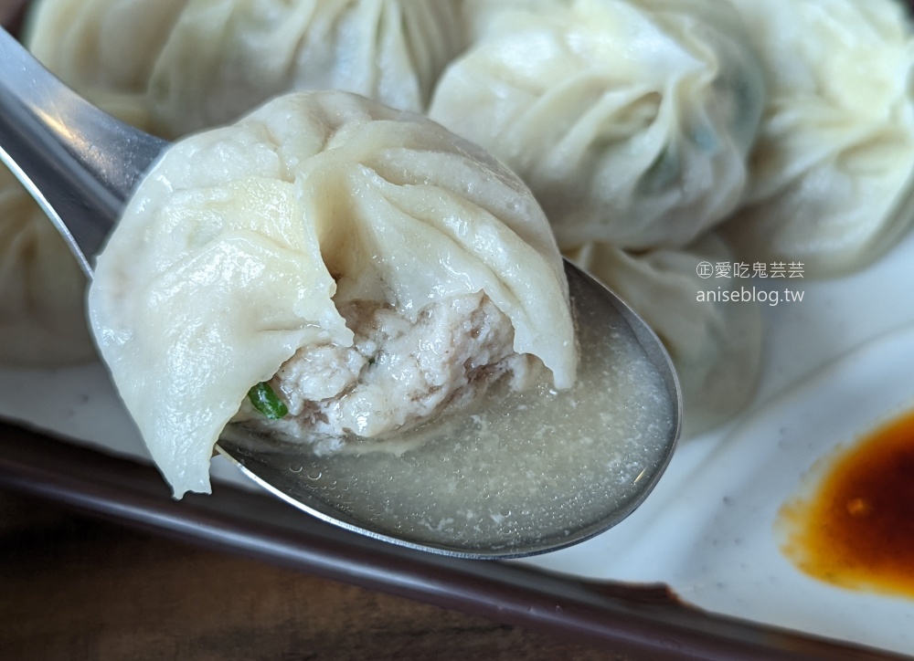 正好鮮肉小籠包礁溪店，想吃湯包不用專程跑宜蘭市了(姊姊食記)