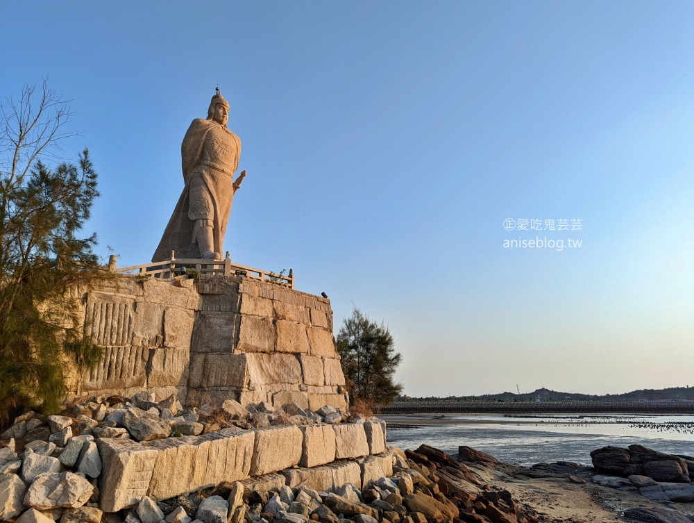 建功嶼，金門版摩西分海，金城鎮觀賞夕陽的絕美景點(姊姊遊記)