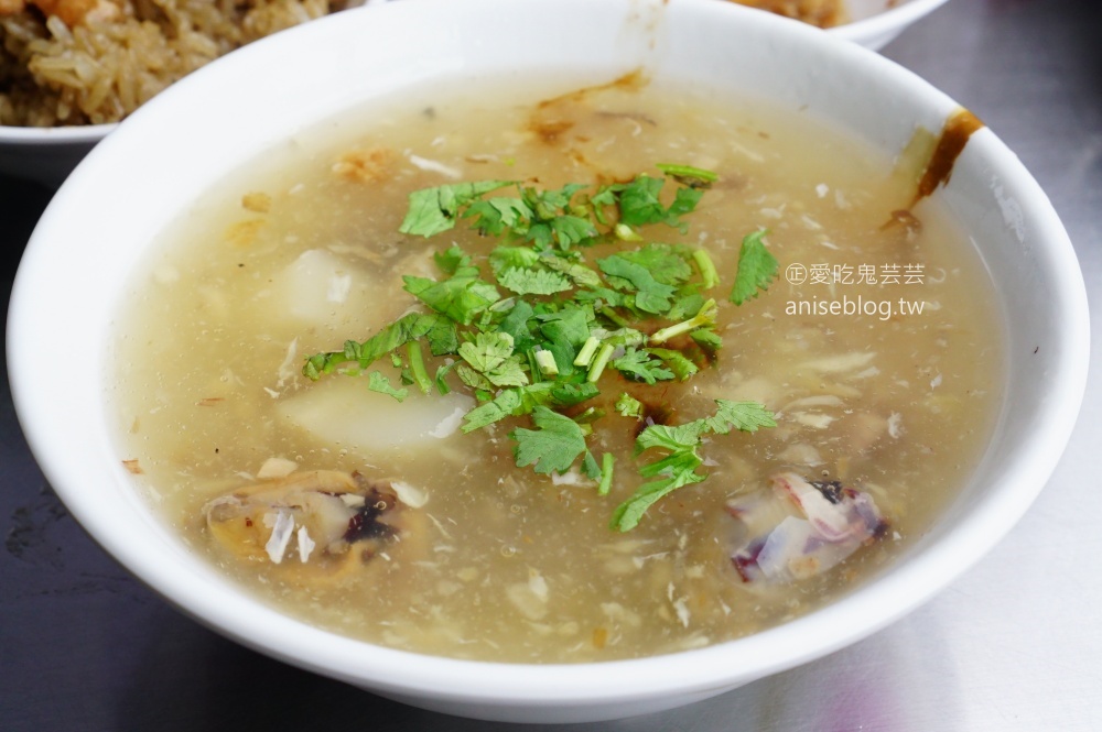 興安魷魚嘴羹，小腸麵線+油飯也是元氣滿滿的早餐，中山區美食(姊姊食記)