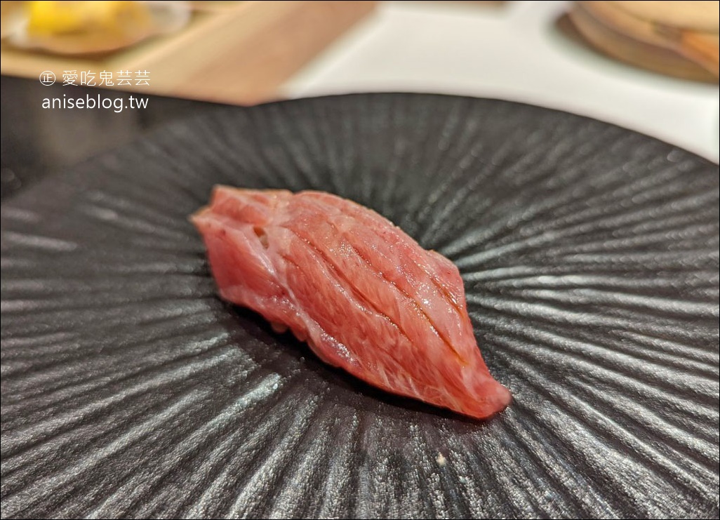 辰壽司割烹2022大閘蟹宴，3隻大閘蟹入菜，海膽、松露、魚子醬18道奢華料理