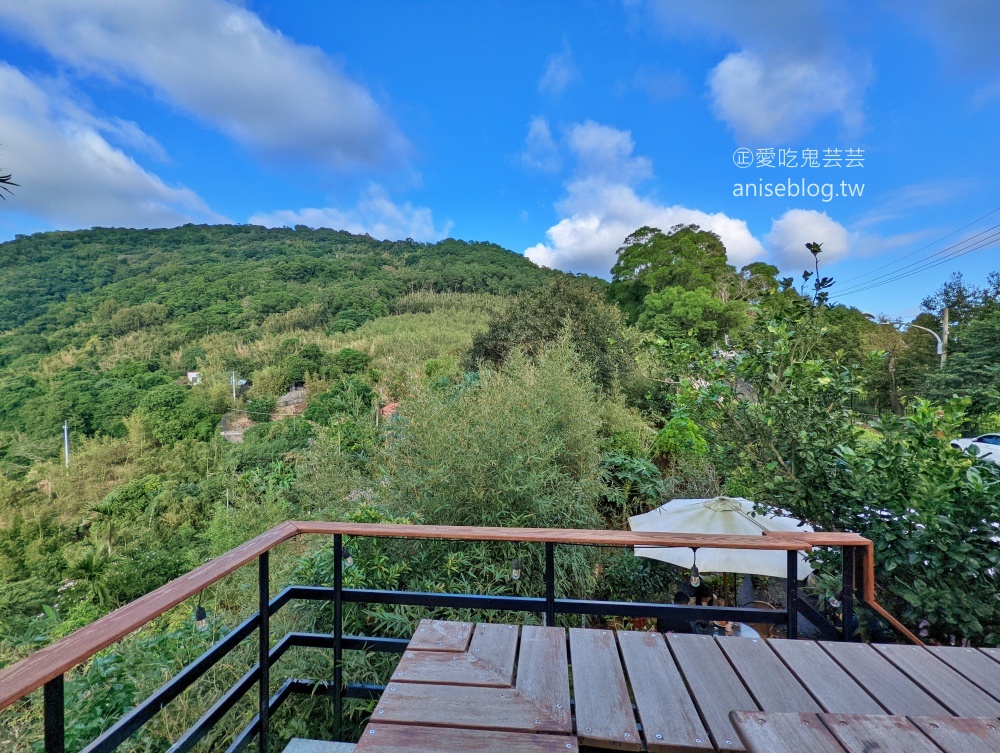 嵐天咖啡館，俯瞰台北港擁抱觀音山，山海美景一次滿足的郊遊路線(姊姊遊記)