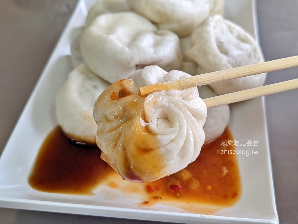 蒸宴小籠包，手工蛋餅也美味大推薦，林口市場美食(姊姊食記)