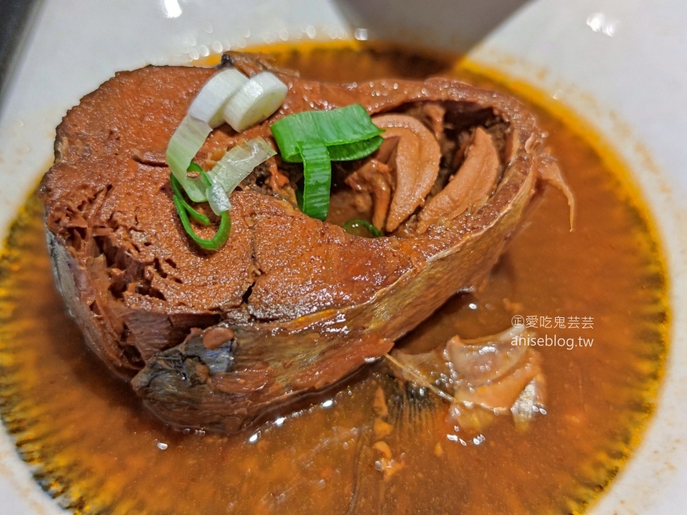 午鯖，南方澳漁港旁的鮮魚料理店，一個人也可以吃海鮮，蘇澳美食(姊姊食記)