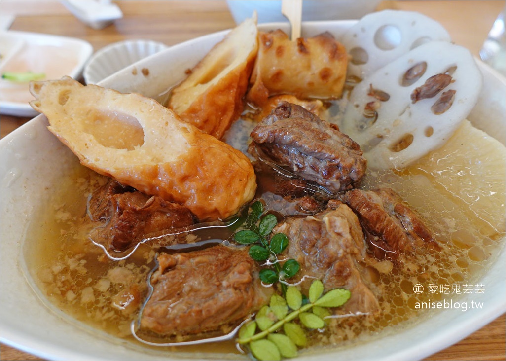 透明空氣(全預約制)，稻浪裡的日式禪風咖啡 / 定食 / 甜點