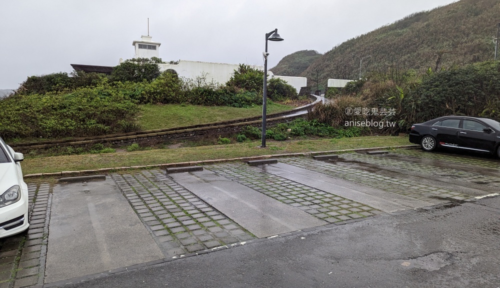 米詩堤極北藍點，下午茶吃美味黃金大泡芙，石門無敵海景咖啡店(姊姊食記)