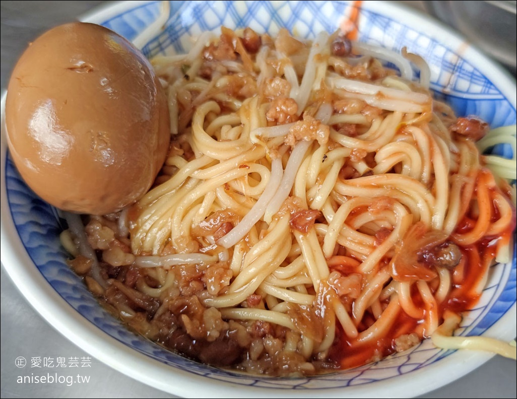 阿坤麵，台中米其林推薦老麵店，古早味飄香數十年