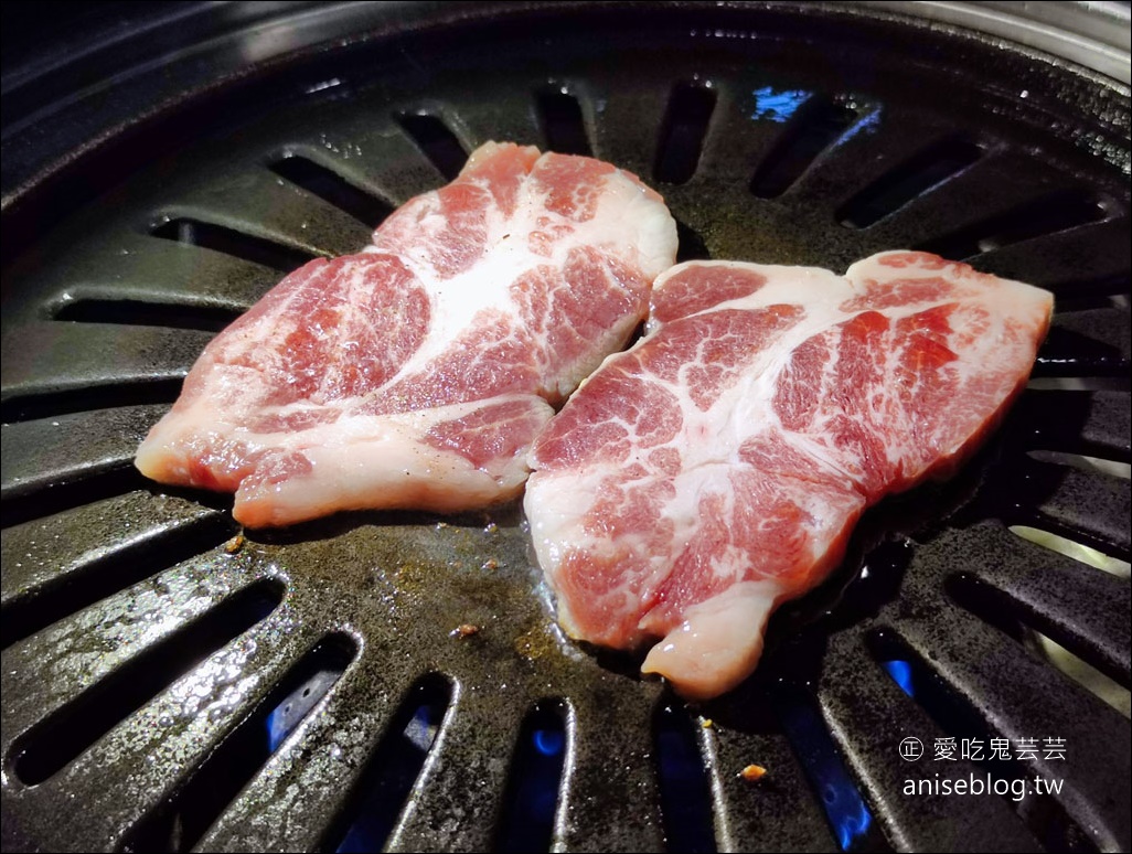 燒肉滋滋，台中google評分最高的燒肉店，優質燒肉強力推薦