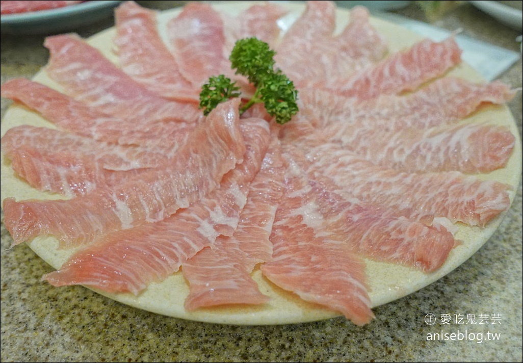 鍋膳涮涮鍋，又貴又好吃的美味涮涮鍋，老饕都說讚 (內含菜單)