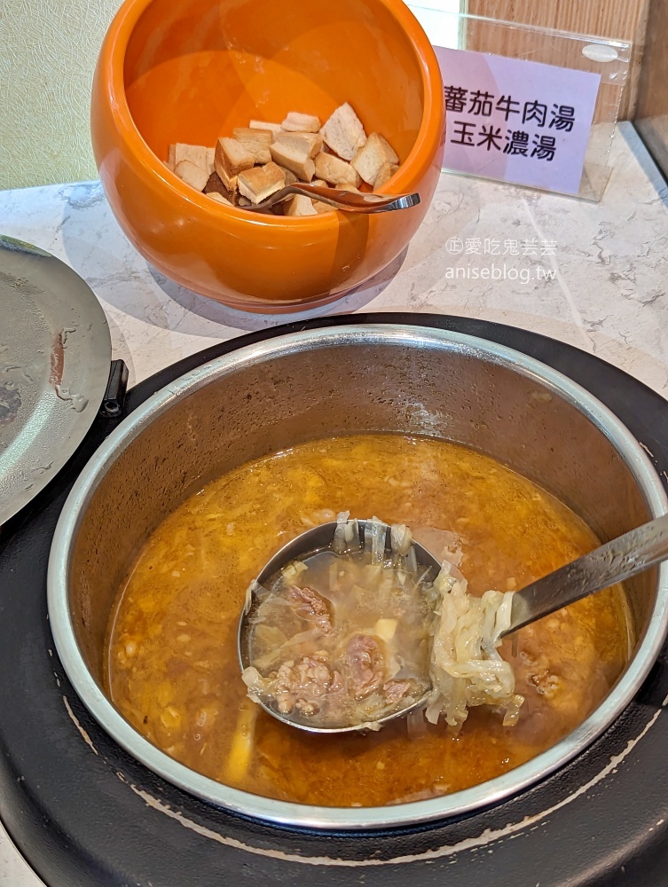 樂犇牛排中和店，捷運永安市場站平價牛排(姊姊食記)