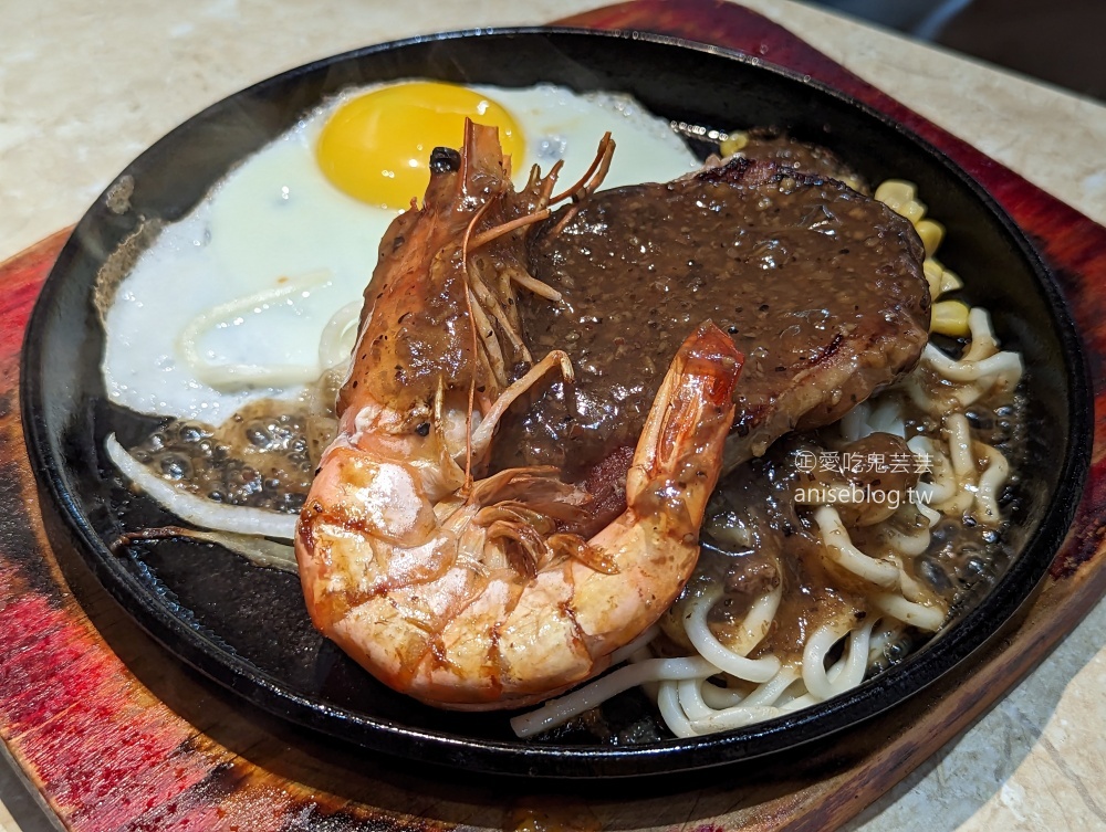 樂犇牛排中和店，捷運永安市場站平價牛排(姊姊食記)