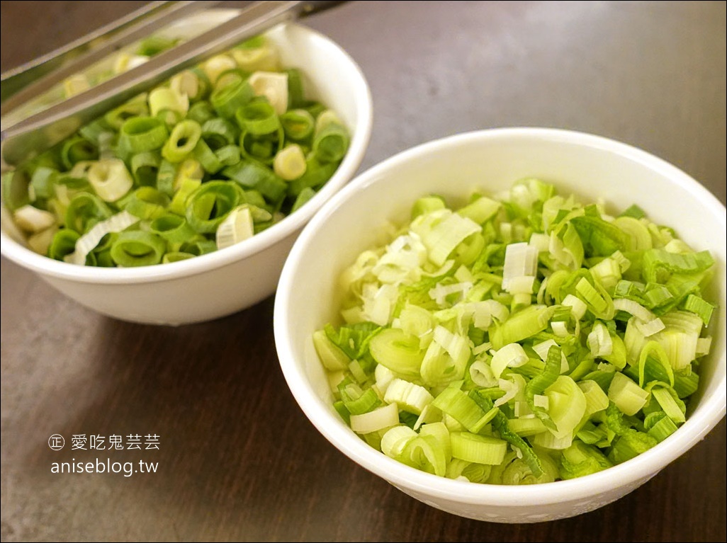 蜀國麻辣鴛鴦火鍋，真的有辣耶！還有一百多元的商業午餐(含菜單)(松江南京美食)