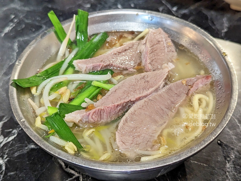 鴨肉榮，桃園大廟前的美食老店，24小時早餐宵夜都吃的到(姊姊食記)