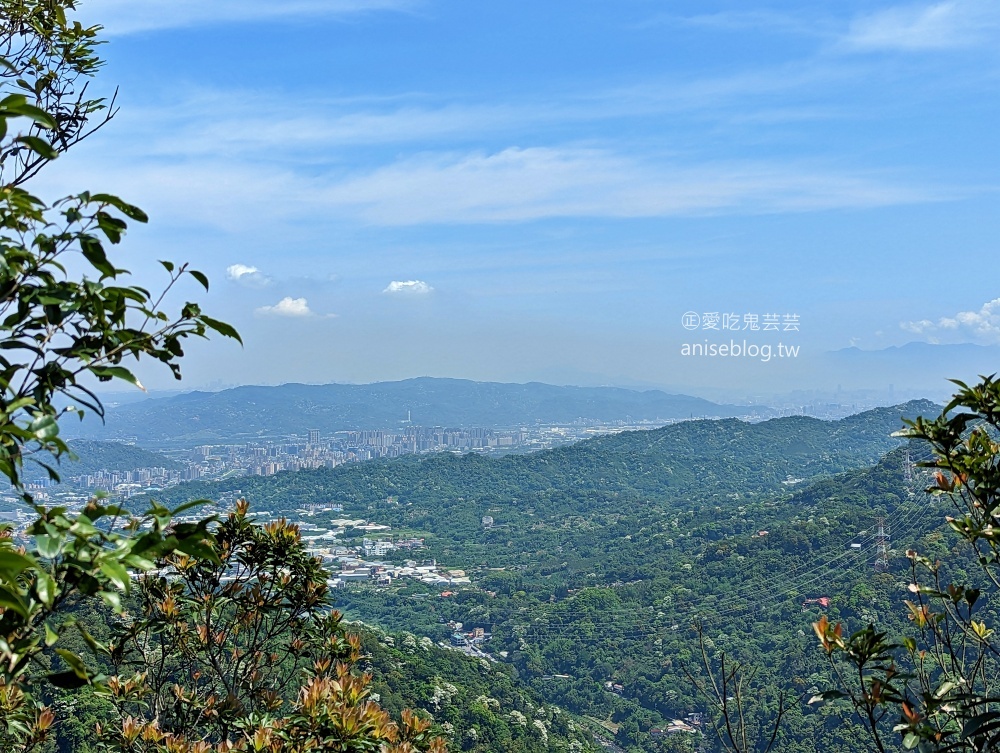 五寮尖登山步道，要手腳並用的拉繩攀岩路線，新北三峽景點(姊姊遊記)