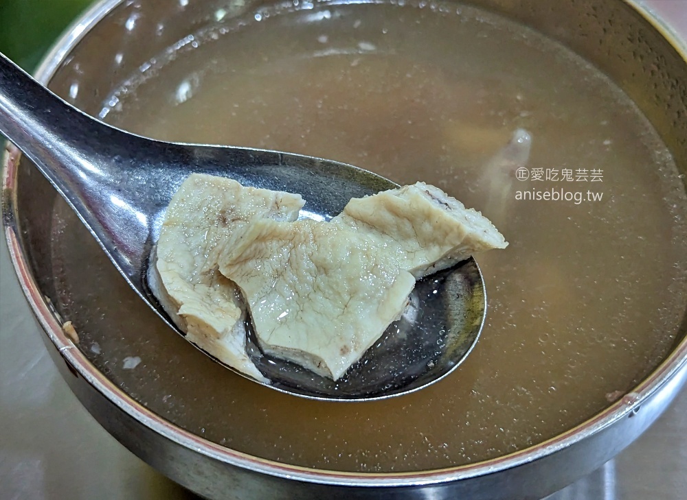 三重廟口油飯，捷運菜寮站在地美食老店(姊姊食記)