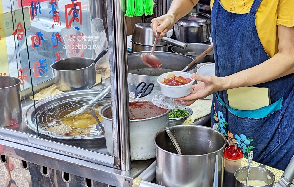 洪記滷肉飯，平實價格份量十足，桃園中正藝文特區附近美食(姊姊食記)