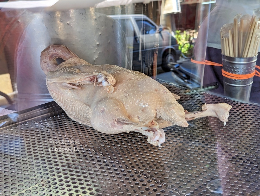 三姐鵝肉，還沒營業就排隊的萬華巷弄隱藏美食(姊姊食記)