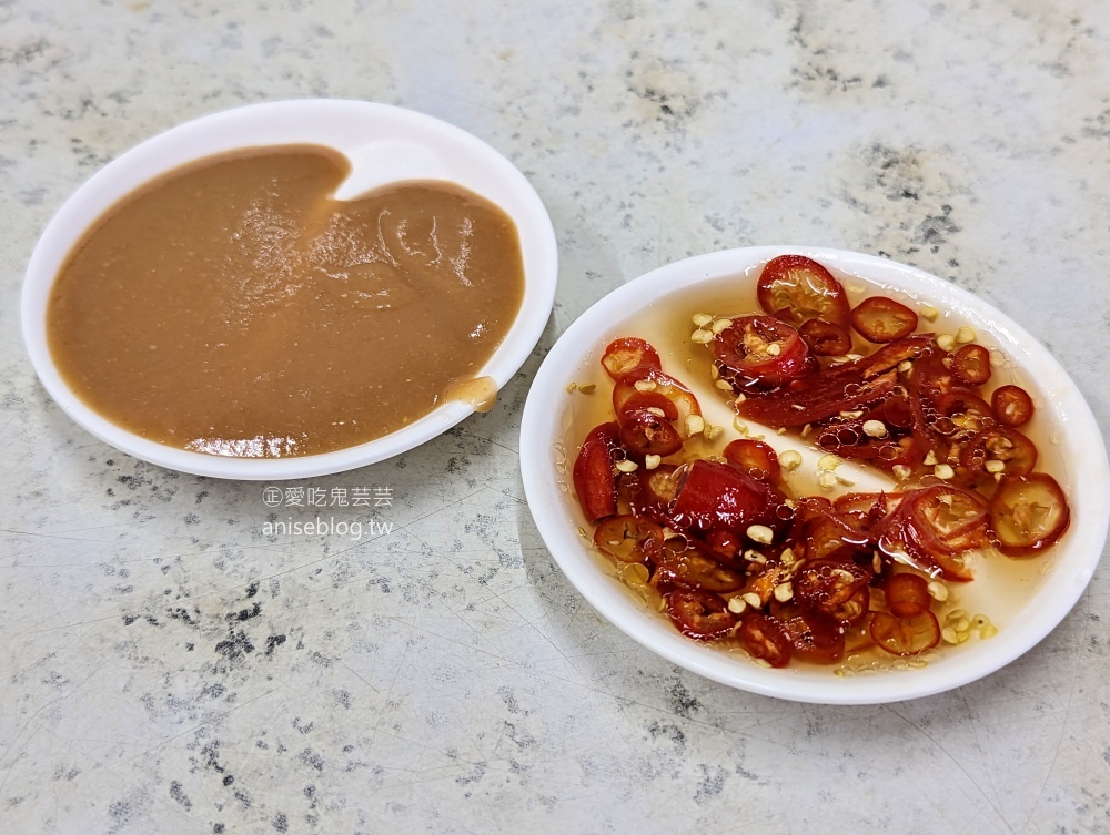 三姐鵝肉，還沒營業就排隊的萬華巷弄隱藏美食(姊姊食記)